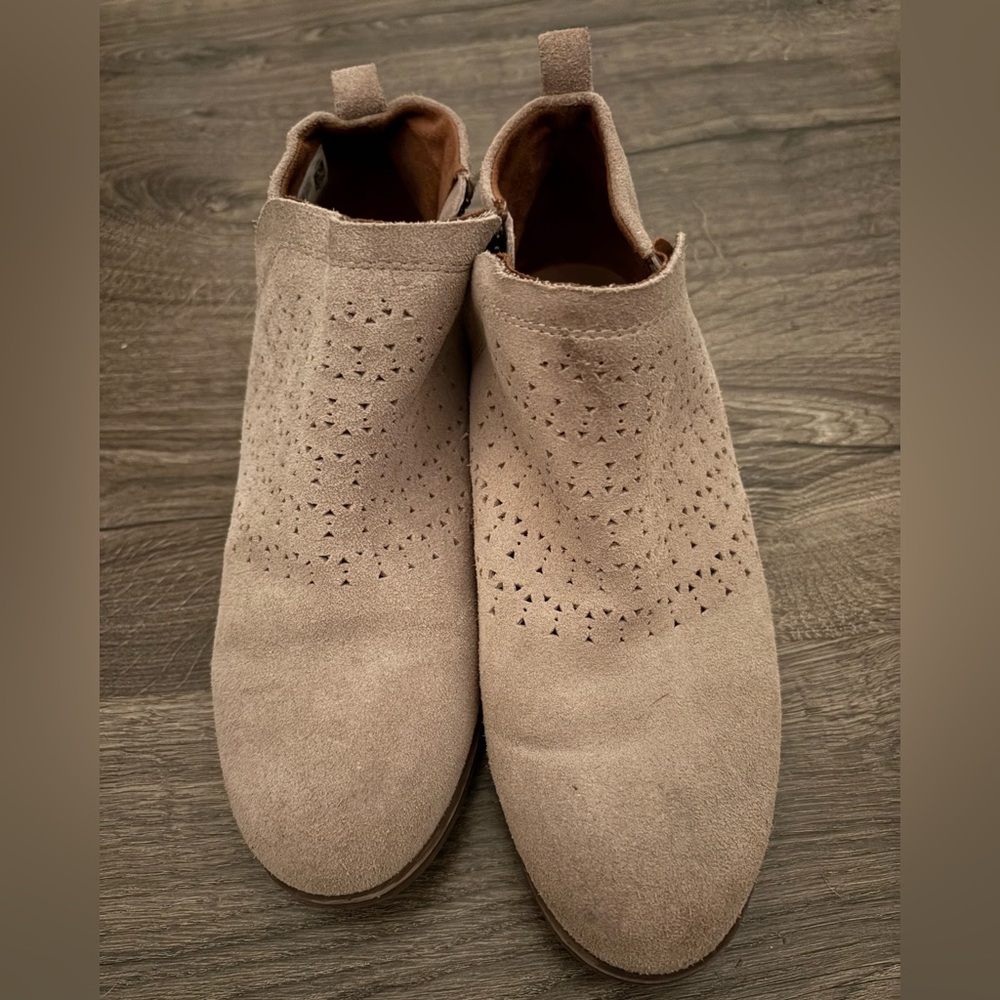 Tom’s Womens Tan Booties